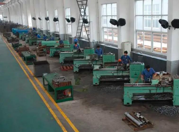 緊固件標(biāo)準(zhǔn)件生產(chǎn)車間展示